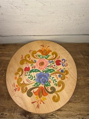 Vintage Norwegian Rosemaling Hand Painted Plate Trivet, Pastels Folk Art